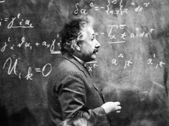 Einstein và Hằng số Vũ trụ